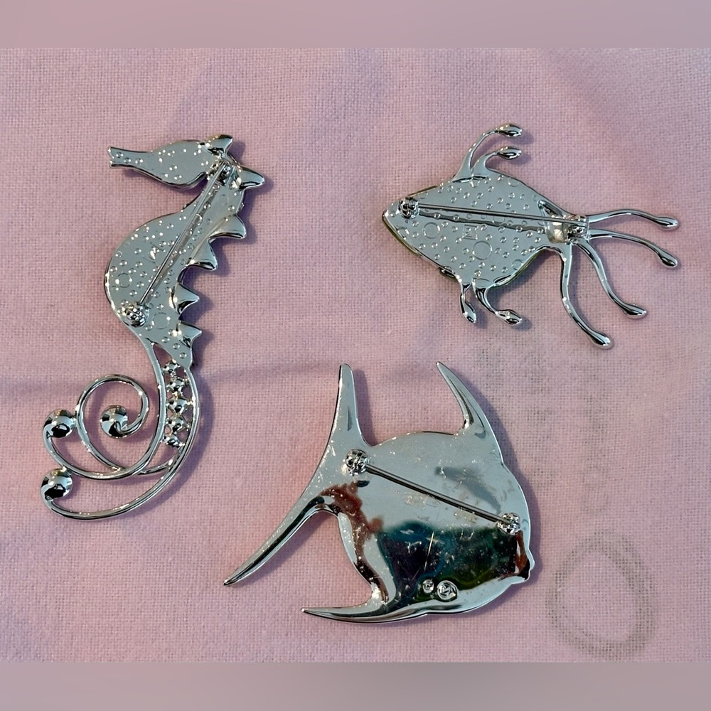 Swarovski Multicolor Crystal Fish and Seahorse Set - Picture 2 of 8
